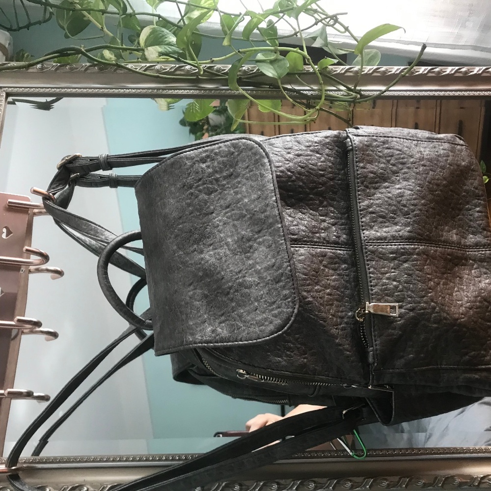 Silver Backpack - Picture 2 of 2